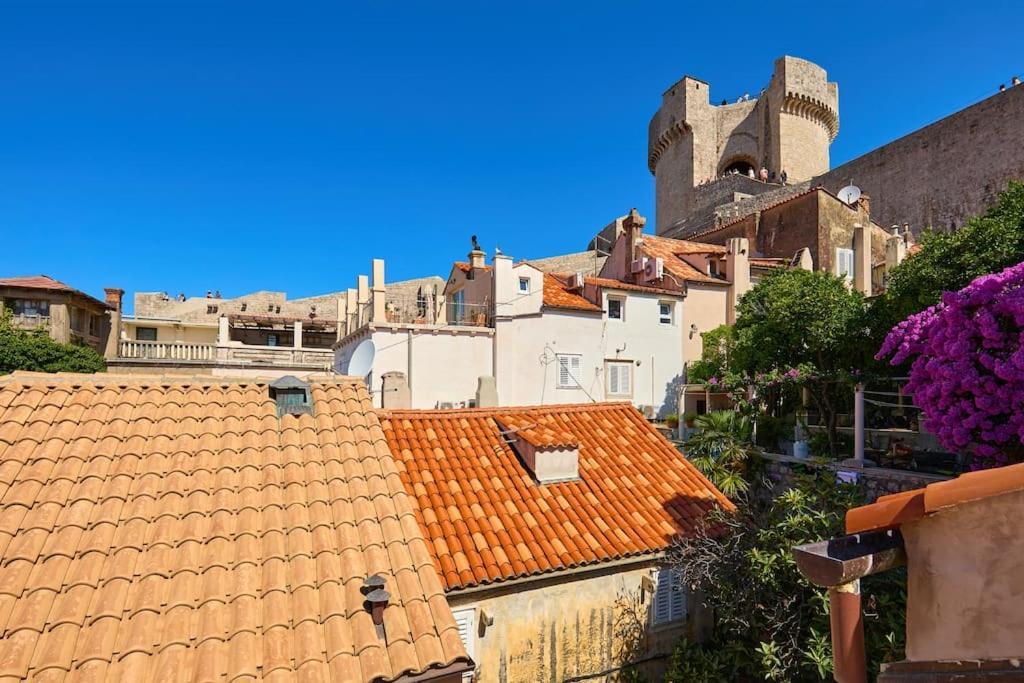 Modern Stone House, Luxury In Old Town Guest house