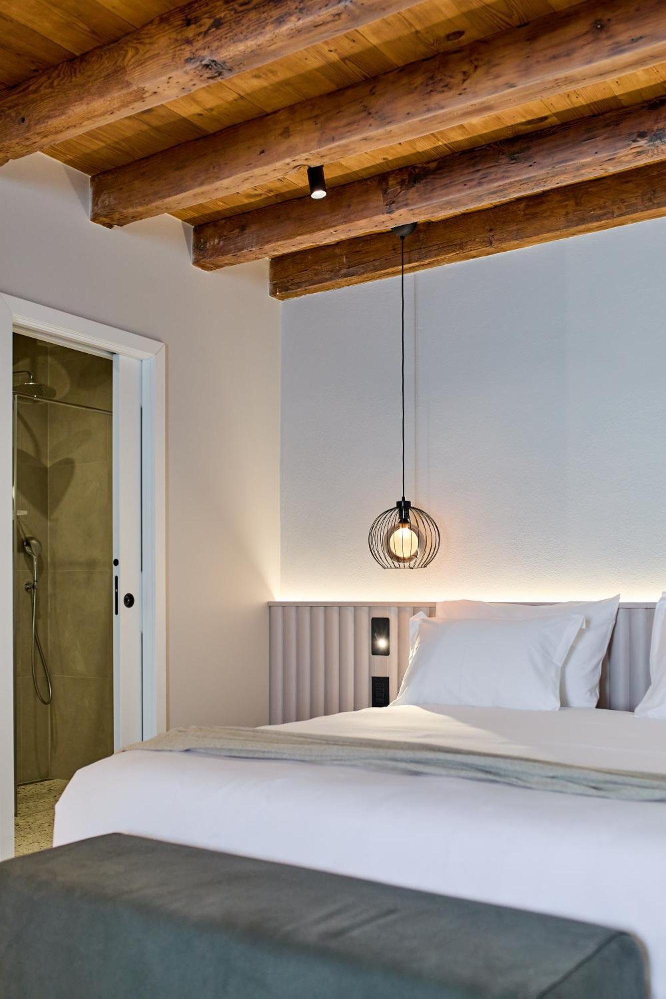 Guest house Modern Stone House, Luxury In Old Town
